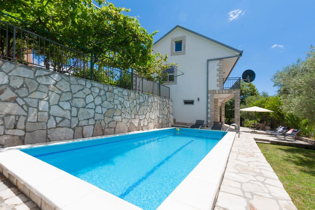 Olive Tree Villa Херцег-Новий Екстер'єр фото