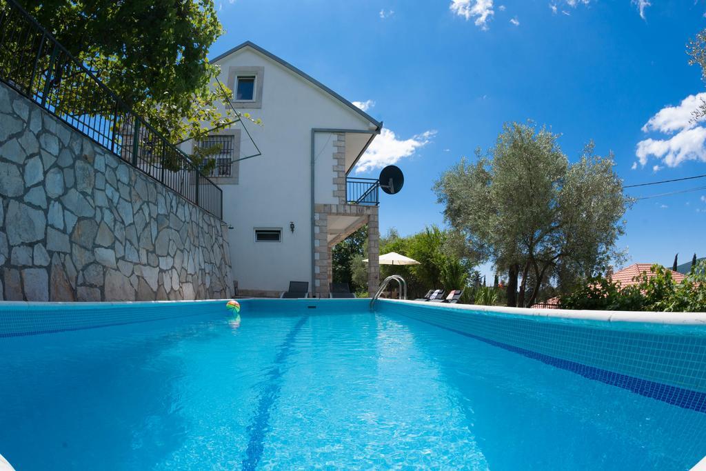 Olive Tree Villa Херцег-Новий Екстер'єр фото